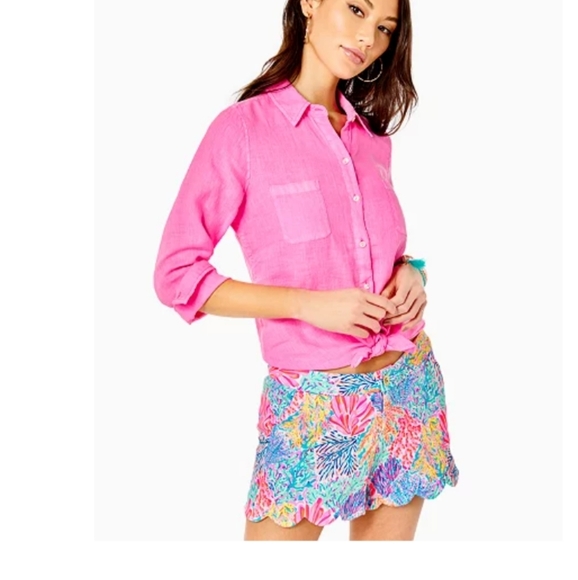 Lilly Pulitzer Pants - 𝅺NWT Lilly Pulitzer 5' Buttercup Knit Shorts
